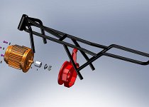 Sébastien et Mathieux, à partir du cahier des charges, ont créé la pièce d&#39;accouplement, et la cloche d&#39;assemblage. Cette dernière apporte un 3ème point de fixation au cadre.